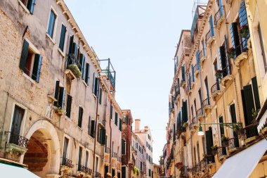 Venedik, İtalya 'da klasik sokak mimarisi.