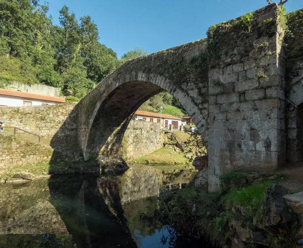 Lierganes, İspanya. Puente Viejo Eski Köprüsü — Stok fotoğraf