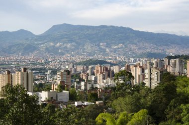 Medellin 'in kentsel panoramik manzarası