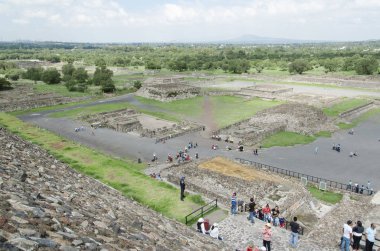 Teotihuacan, Meksika 'daki Güneş Piramidi' nden görüntü