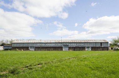 Rauch, Buenos Aires, Arjantin Tarım ve Endüstriyel Kooperatifi ahırı