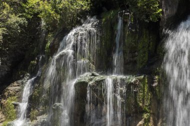 Güzel doğal manzara, Cordoba, Arjantin 'de şelale.