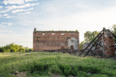 Carmelo, Colonia / Uruguay; 27 Aralık 2018: Günümüzde Calera de las Huerfanas olarak bilinen Estancia del Rio de las Vacas 'taki antik bir Cizvit kilisesinin kalıntıları ve misyonu