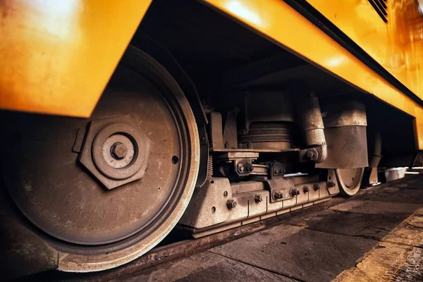 Straßenbahn in Garage — Stockfoto