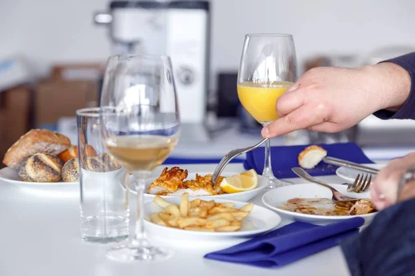 Elegante juego de mesa — Foto de Stock