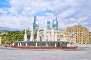 Bakü, Azerbaycan - 24 Haziran 2012: Ulusal Deniz Parkı 'ndaki güzel çeşme