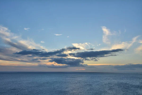 Pôr do sol sobre o mar das Caraíbas — Fotografia de Stock