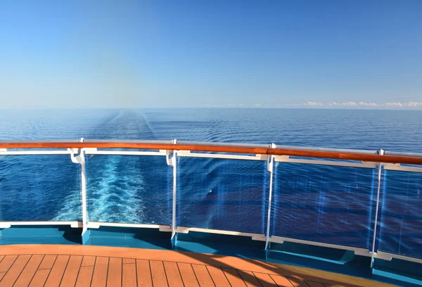 Cruise ship travel — Stock Photo, Image