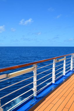 Cruise Gemi Deniz Manzaralı