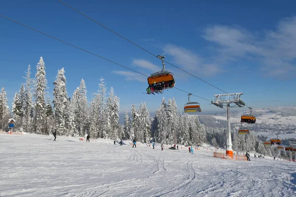 Bialka Tatrzanska Poland January 2019 Skiers Ski Ski Slope Popular — Stock Photo, Image