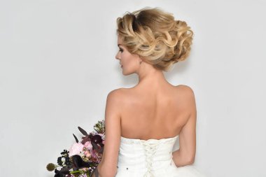 çok güzel bir kız