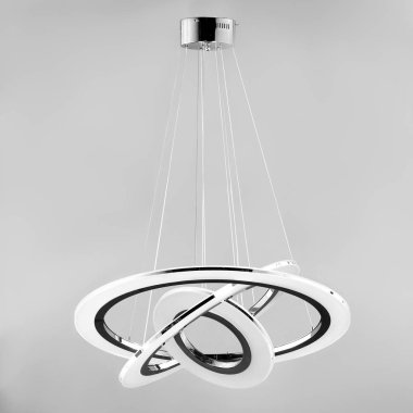 Kristal avizeler için iç mekanların aydınlatma