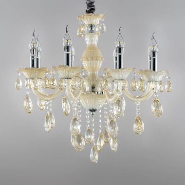 Kristal avizeler için iç mekanların aydınlatma