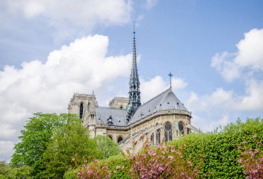 Notre Dame de Paris Katedrali görünümünü Doğu ve Güney cephe