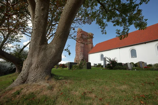 La vieja iglesia de Pellworm en Schleswig Hollstein — Foto de Stock