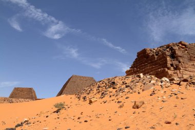 Meroe sudan Sahara piramitleri