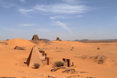 Meroe sudan Sahara piramitleri