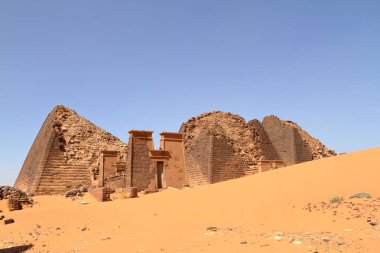 Meroe sudan Sahara piramitleri