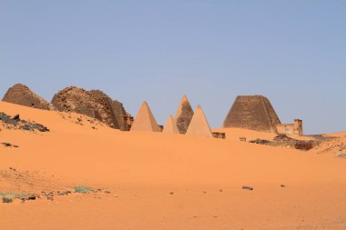 Meroe sudan Sahara piramitleri