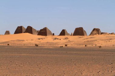 Meroe sudan Sahara piramitleri