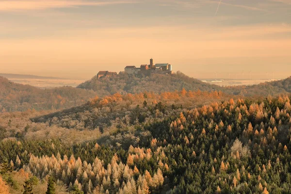 El Castillo de Wartburg cerca de Eisenach en Alemania — Foto de Stock