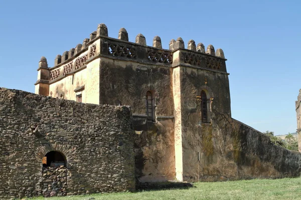 The Fasiledas Palace of Gonder in Ethiopia — Stock Photo, Image