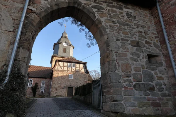 Kale kilise inanamıyorum Nordhessen içinde — Stok fotoğraf