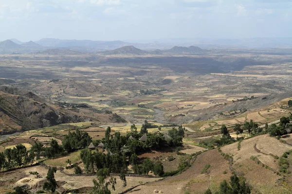 Afrika geleneksel strawhouses — Stok fotoğraf