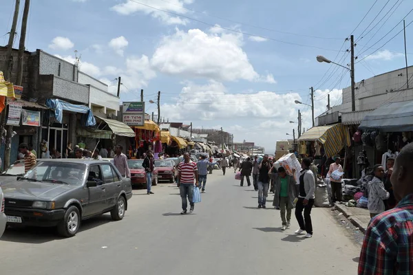 Addis Ababa Mercato piyasasının — Stok fotoğraf