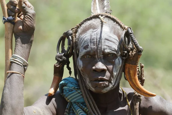 Mursis Frauen im omo-Tal in Äthiopien — Stockfoto