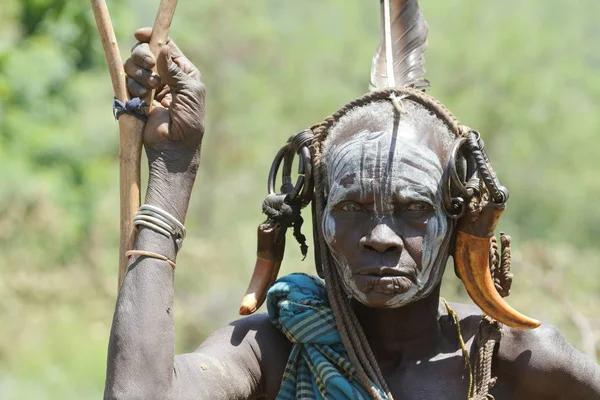 Mursi vrouwen in de Dom vallei van ethiopia — Stockfoto