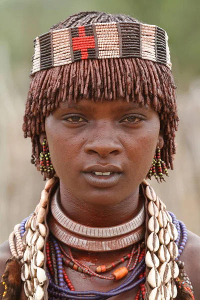 The tribe of Hamar in the Omo Valley of Ethiopia — Stock Photo, Image