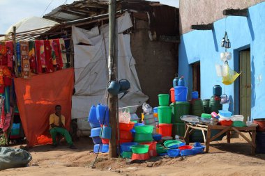 İnsanlar Moyale Etiyopya'da Afrika Market