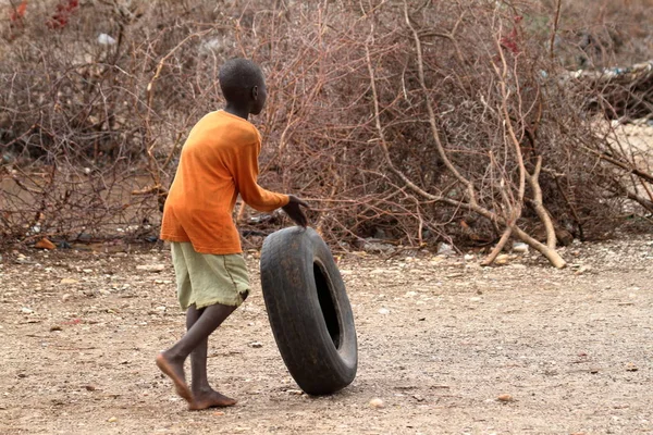 Jogando Samburu crianças na África — Fotografia de Stock