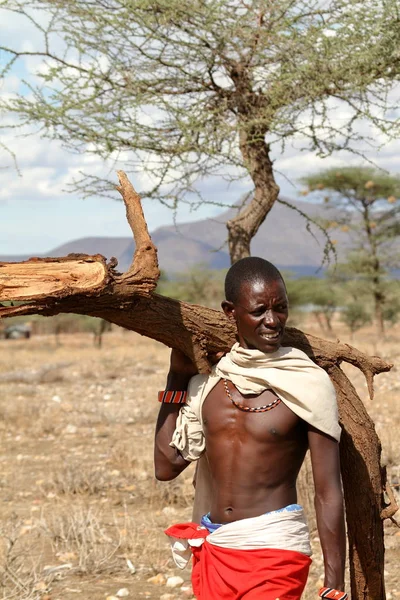 Mannen van de stam van de Samburu in Kenia — Stockfoto