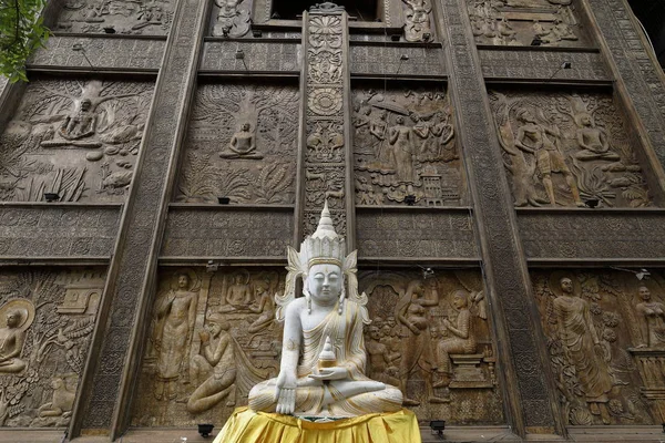 Templo Gangaramaya en Colombo —  Fotos de Stock