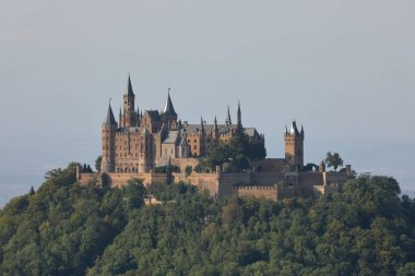Hohenzollern Kalesi yakınındaki Hechingen Almanya