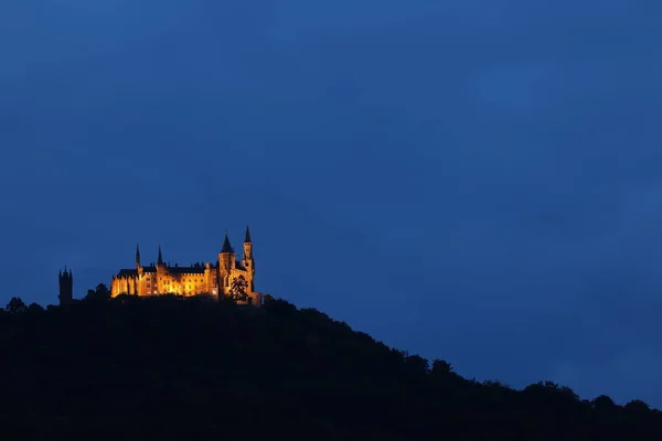 Castelo de Hohenzollern perto de Hechingen, na Alemanha — Fotografia de Stock