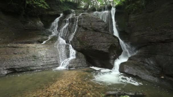 A cachoeira Junginger na Alemanha — Vídeo de Stock