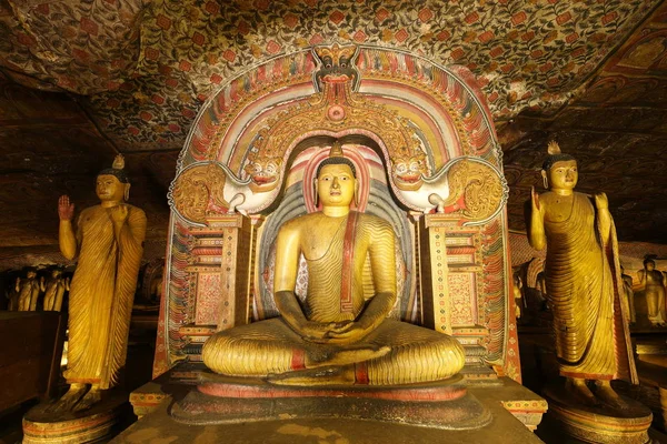 Sri Lanka Dambulla mağara tapınakları — Stok fotoğraf