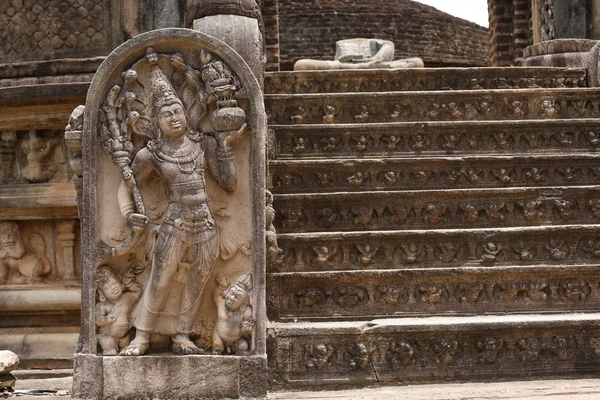 Le rovine del palazzo di Polonnaruwa nello Sri Lanka — Foto Stock