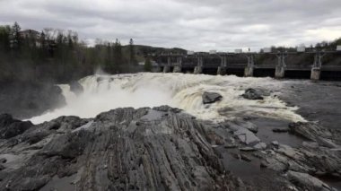 Kanada 'da Grant Falls ile Saint John Nehri