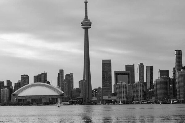 Феттель и Skyline в Торонто (Канада), 30. Май 2019
