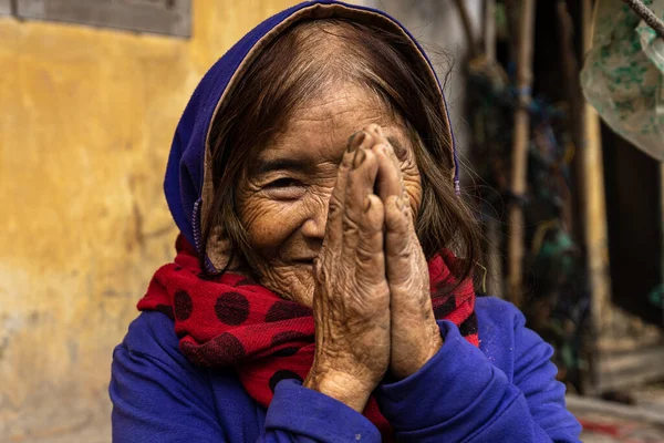 Vietnam Köyünde Çiftçi Eşi — Stok fotoğraf