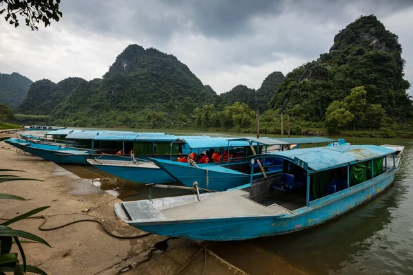 Barco Río Song Con Phong Nha Vietnam —  Fotos de Stock