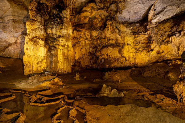 Paradise Cave Phong Nha Bang Vietnam December 2019 — Stock Photo, Image