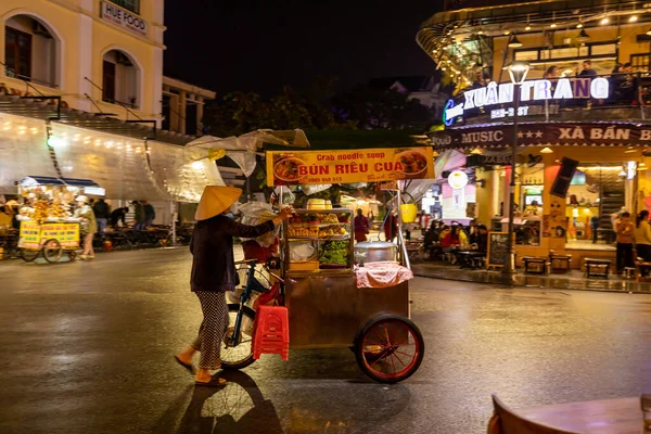 Mobilní Snackbar Obchod Ulicích Hue Vietnamu Prosinec 2019 — Stock fotografie