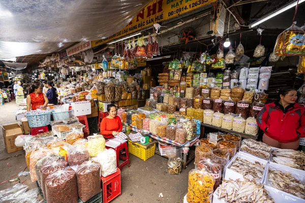 Personas Antiguo Market Hall Hue Vietnam Diciembre 2019 — Foto de Stock