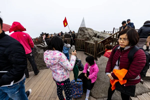 People Summit Fansipan Mountain Vietnam November 2019 — Stock Photo, Image