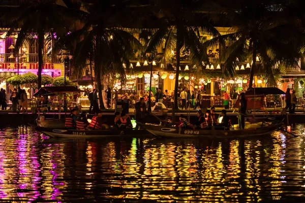 Persone Strade Della Storica Città Hoi Vietnam Dicembre 2019 — Foto Stock